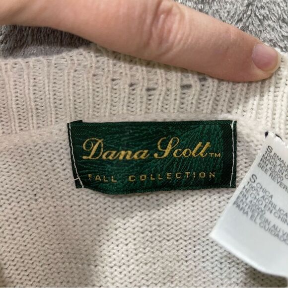 Vintage Dana Scott Pink Embroidered Floral Sweater Size S - Picture 2 of 9